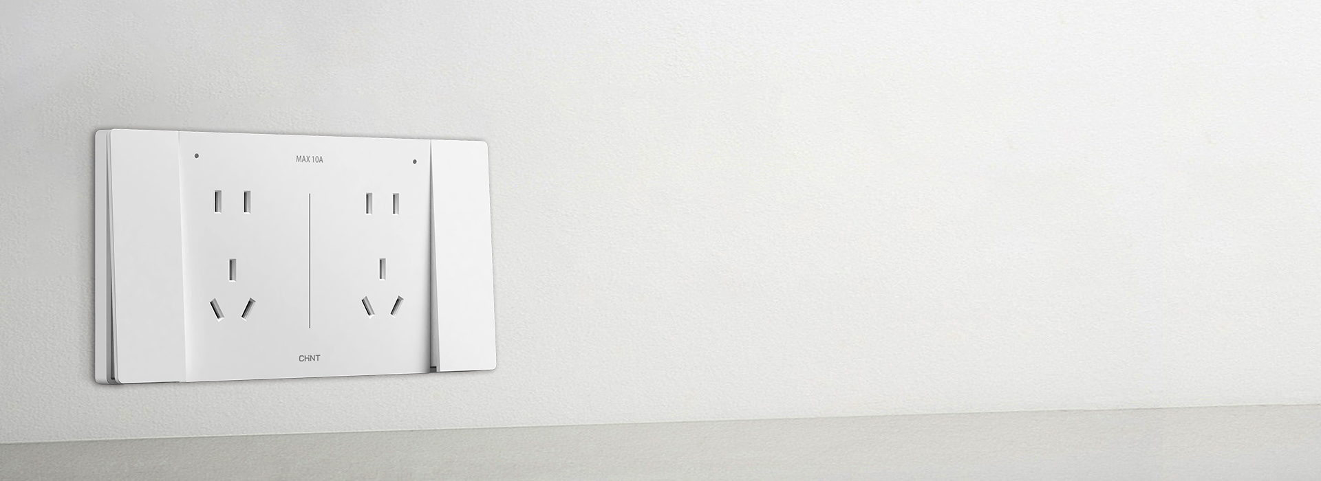 獨立開關控制
 插座由對應的開關一對一控...