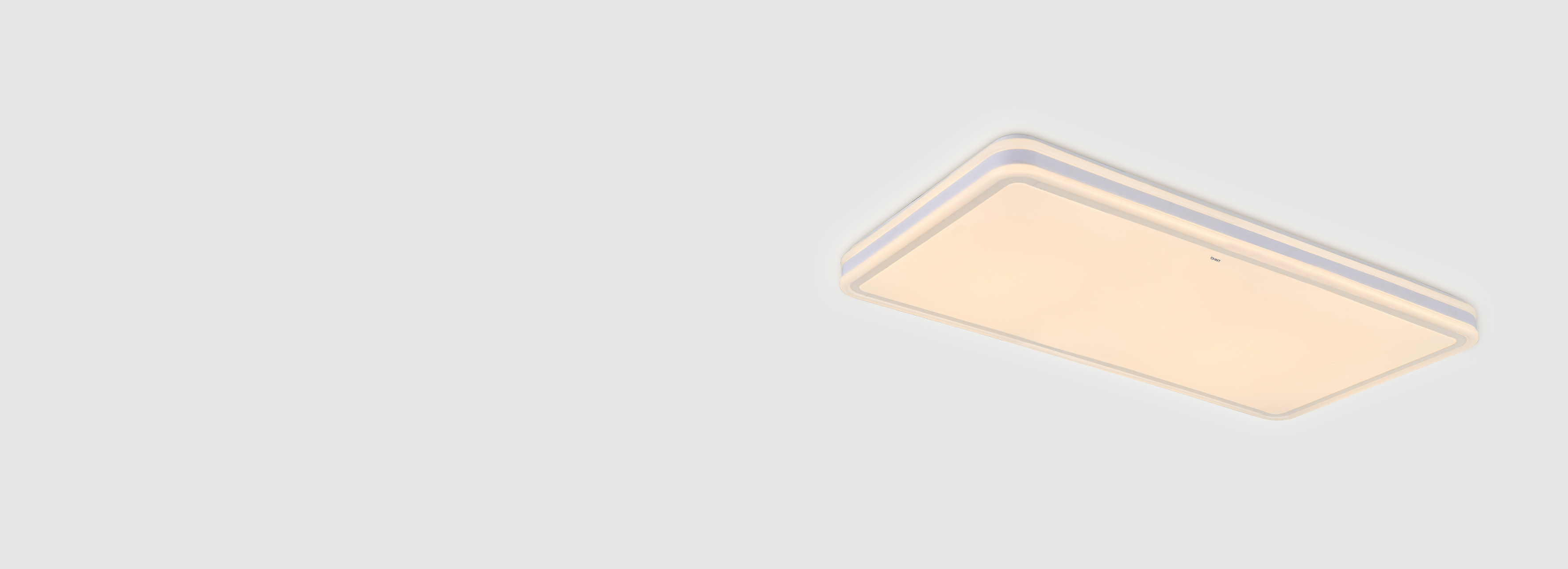 藝術格調設計，簡約大氣
 正泰吸頂燈XD...