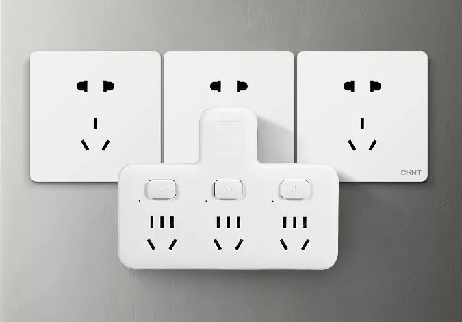 誰說不同場景要配不同插座?一個正泰插座轉換器就搞定 誰說不同場景要配不同插座?一個正泰插座轉換器就搞定