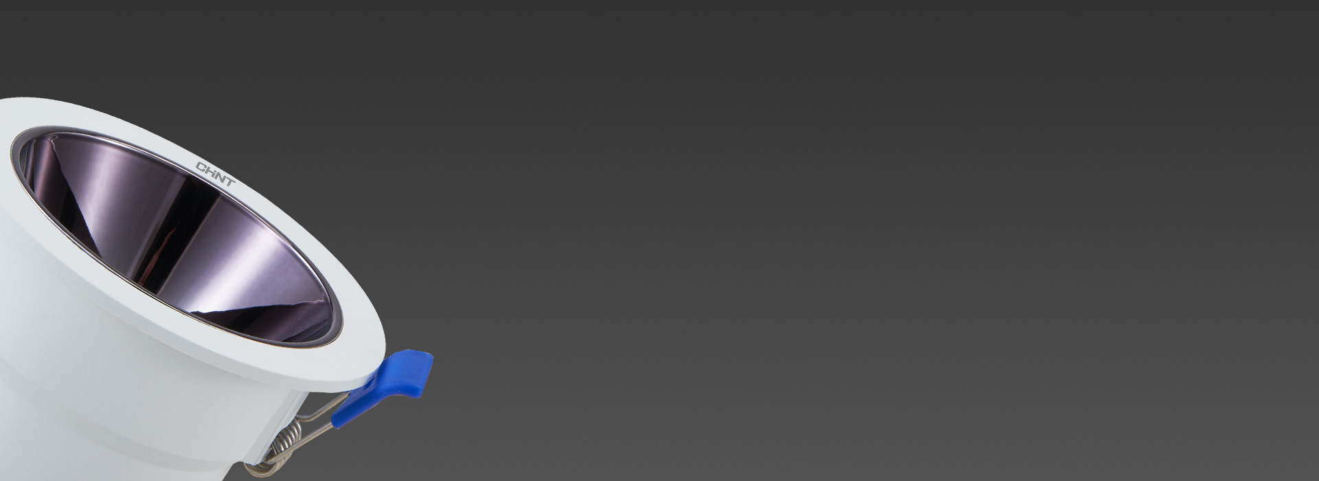 深藏光源+深色杯防眩，柔光“黑科技”
 ...