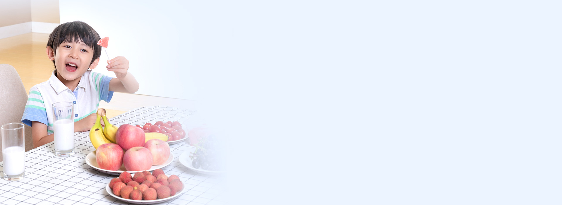 食品添加劑級(jí)材質(zhì)，
 健康安全無異味。
...