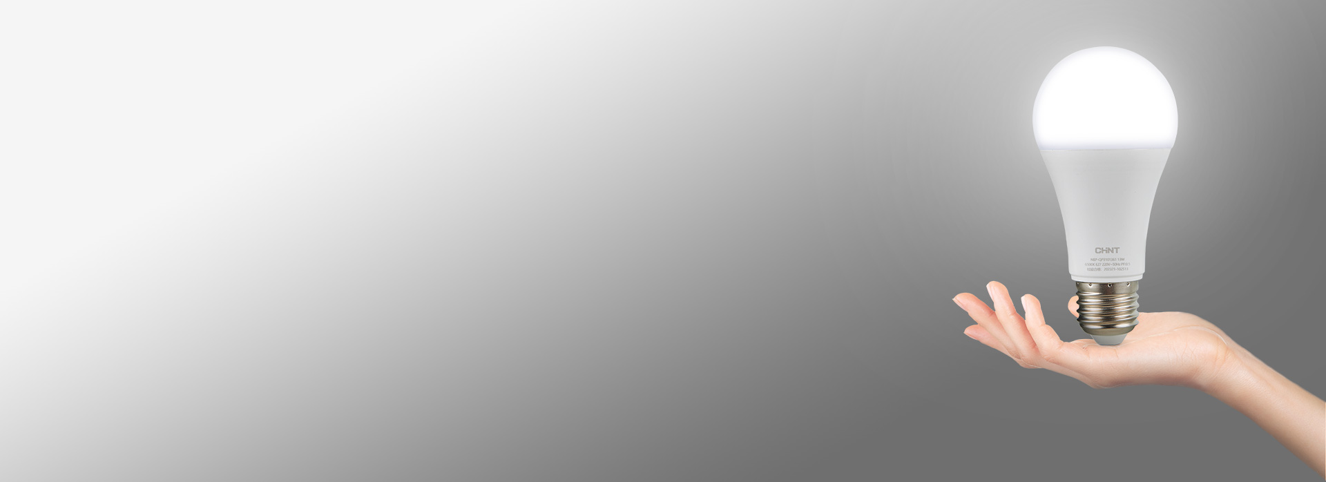 光學PC燈罩，輕巧美觀
 正泰照明QP3...