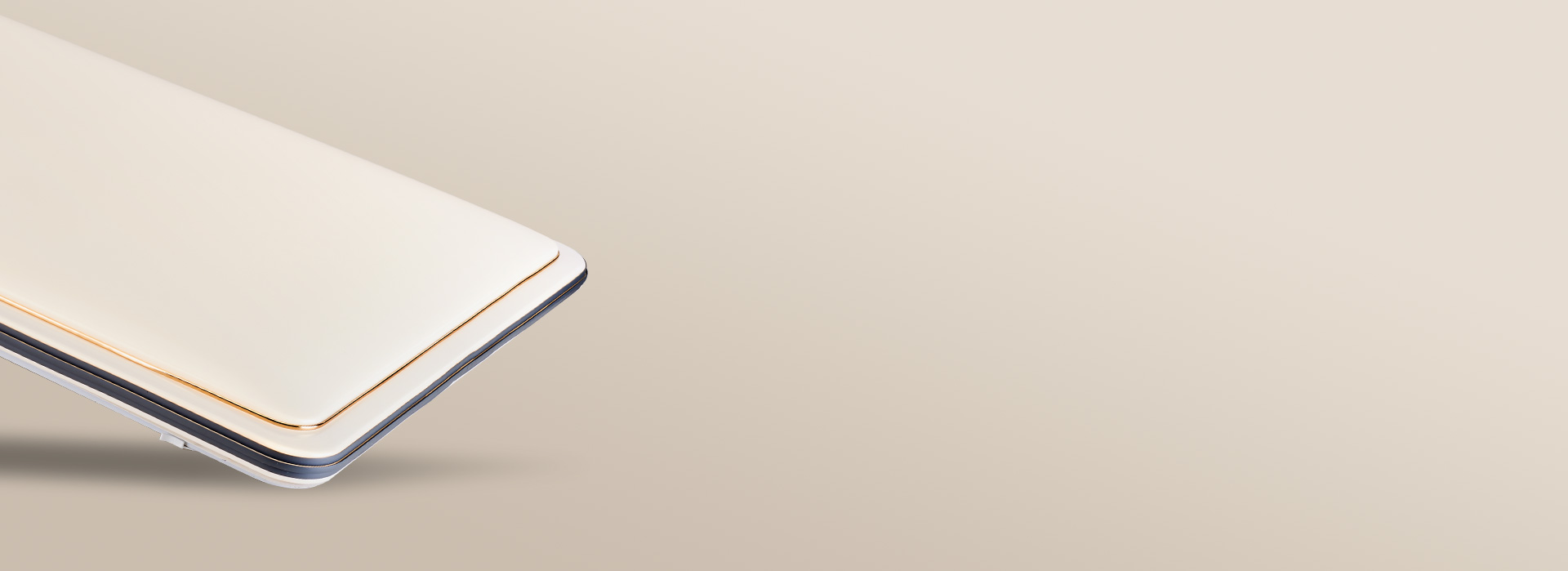 PMMA光學面罩，柔和透光
 正泰照明吸...